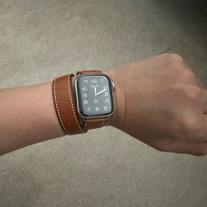 Apple Watch Hermes Double Tour Band (Fauve Barenia)